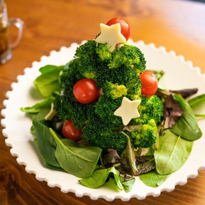 クリスマスに!ツリーサラダ 刻み生姜ドレッシング